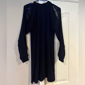 VENUS Black Long Sleeve Dress